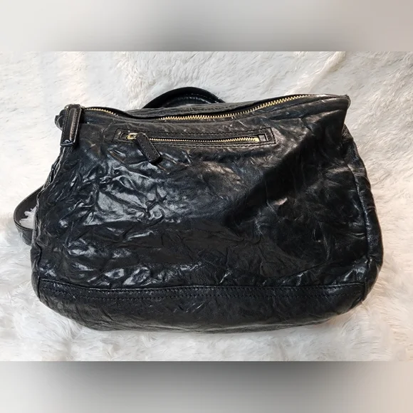 Givenchy Pandora Black distressed leather bag - Picture 9 of 16